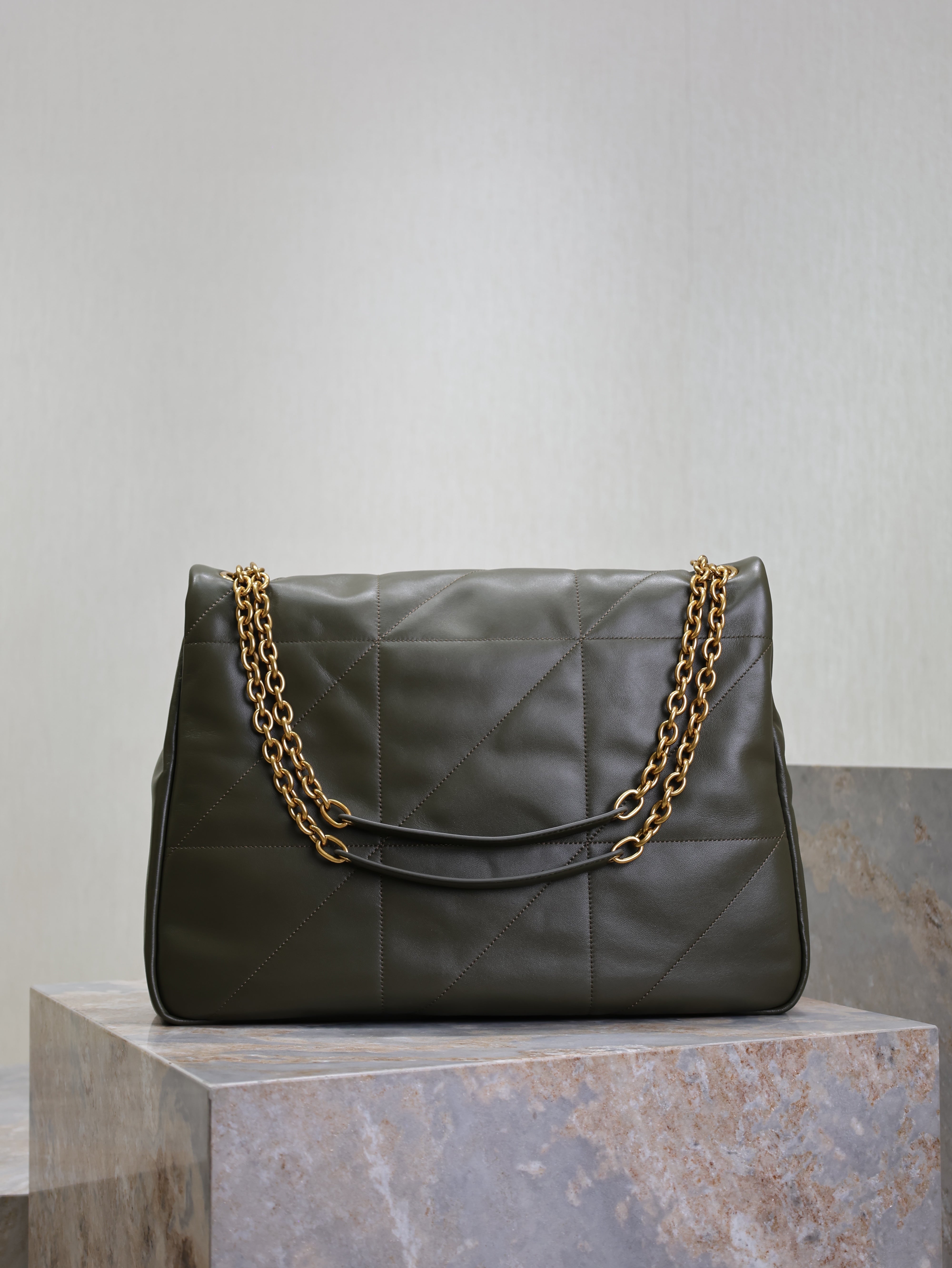 YSL 25S LARGE JAMIE 43 IN LIGHT MUSK LAMBSKIN GOLD HARDWRE