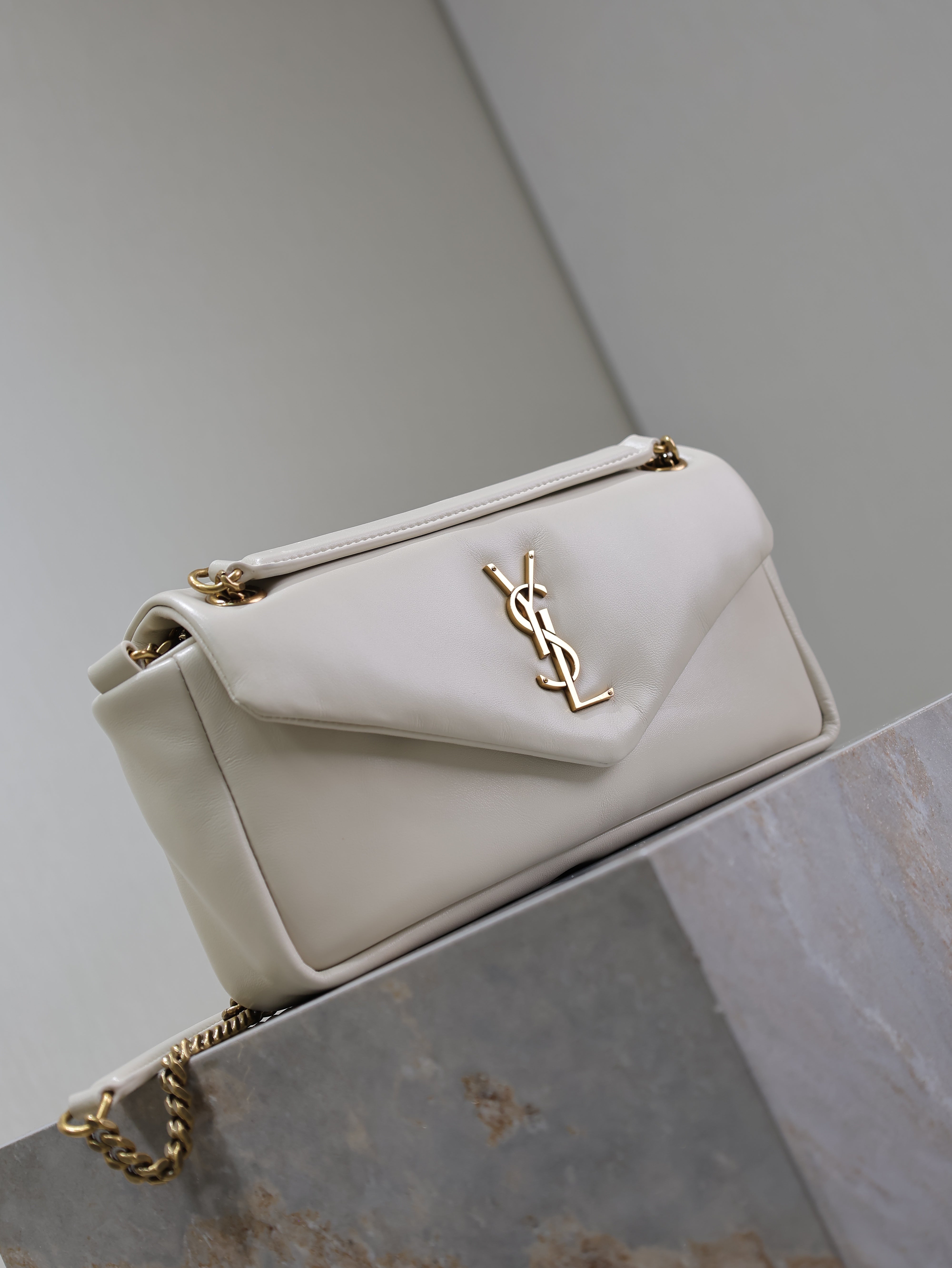YSL 25S CALYPSO HANDBAG 26 IN IVORY LAMBSKIN GOLD HARDWARE