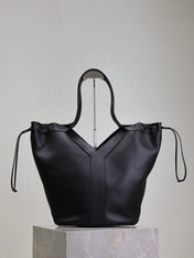 YSL 25S Y LARGE HOBO 50 IN BLACK CALFSKIN GOLD HARDWRE