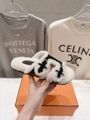 HM 26S CHYPRE SANDALS IN BLACK SUEDE AND CREAM WHITE WOOL