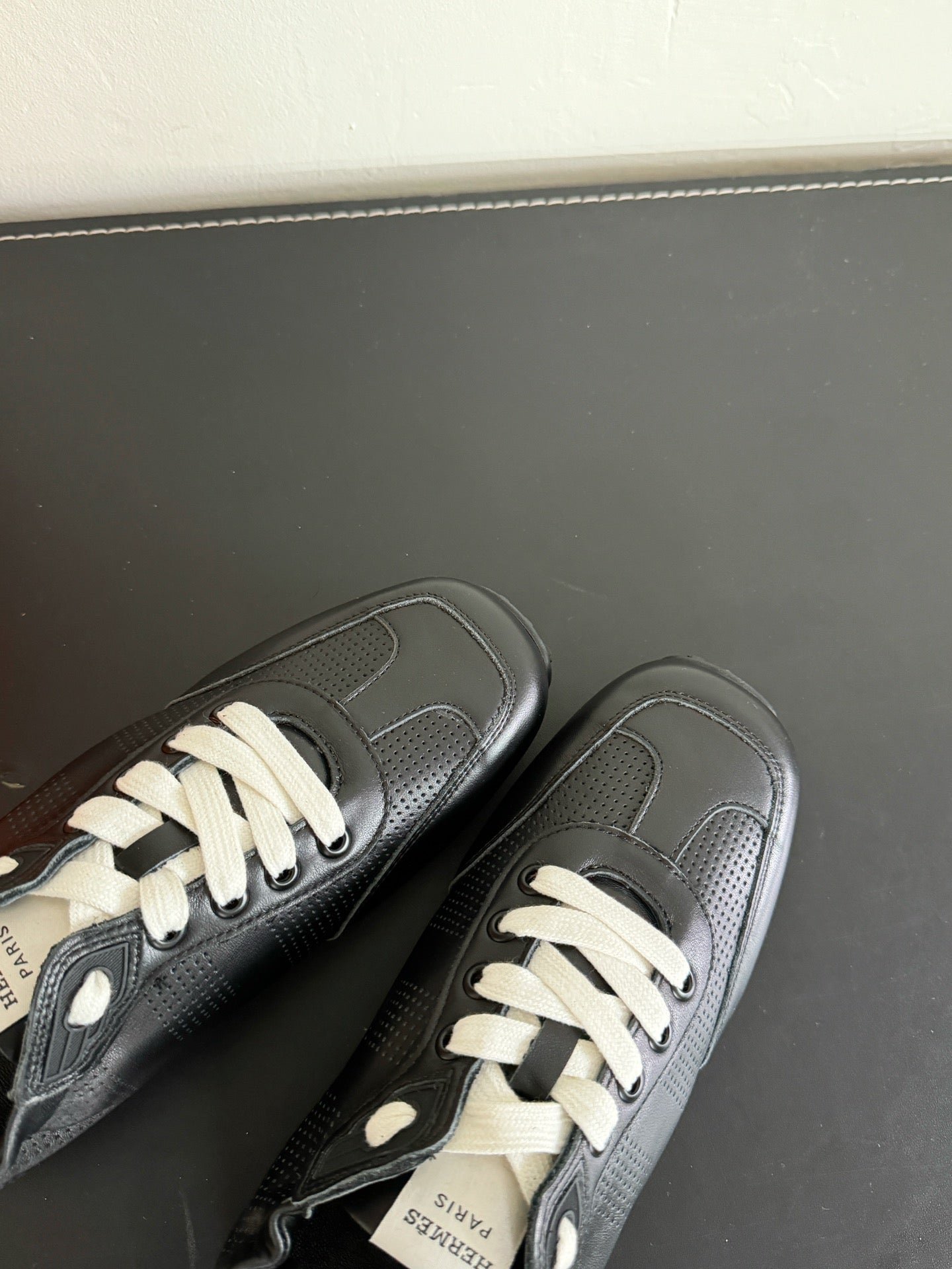 SKATEBOARD SHOES BLACK CALFSKIN