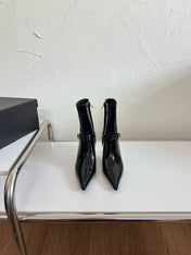 LEE BOOTIES IN BLACK GLAZED CALFSKIN