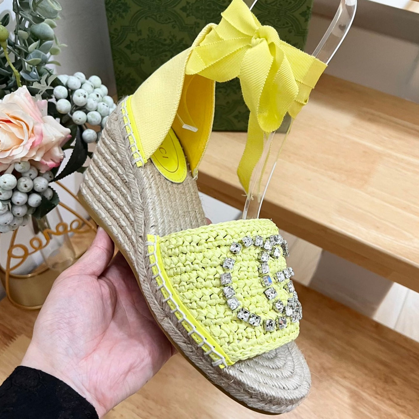 GG  Women Flat Shoes Yellow