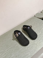 CHLOÉ 26S WOVEN MULES IN BLACK CALFSKIN