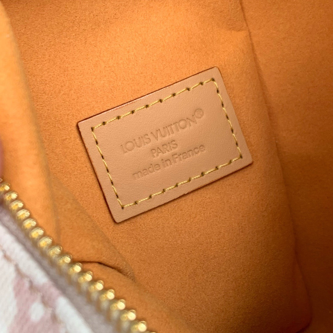 SIDE TRUNK MM 23.5 IN MONOGRAM DUNE CANVAS AND CALFSKIN