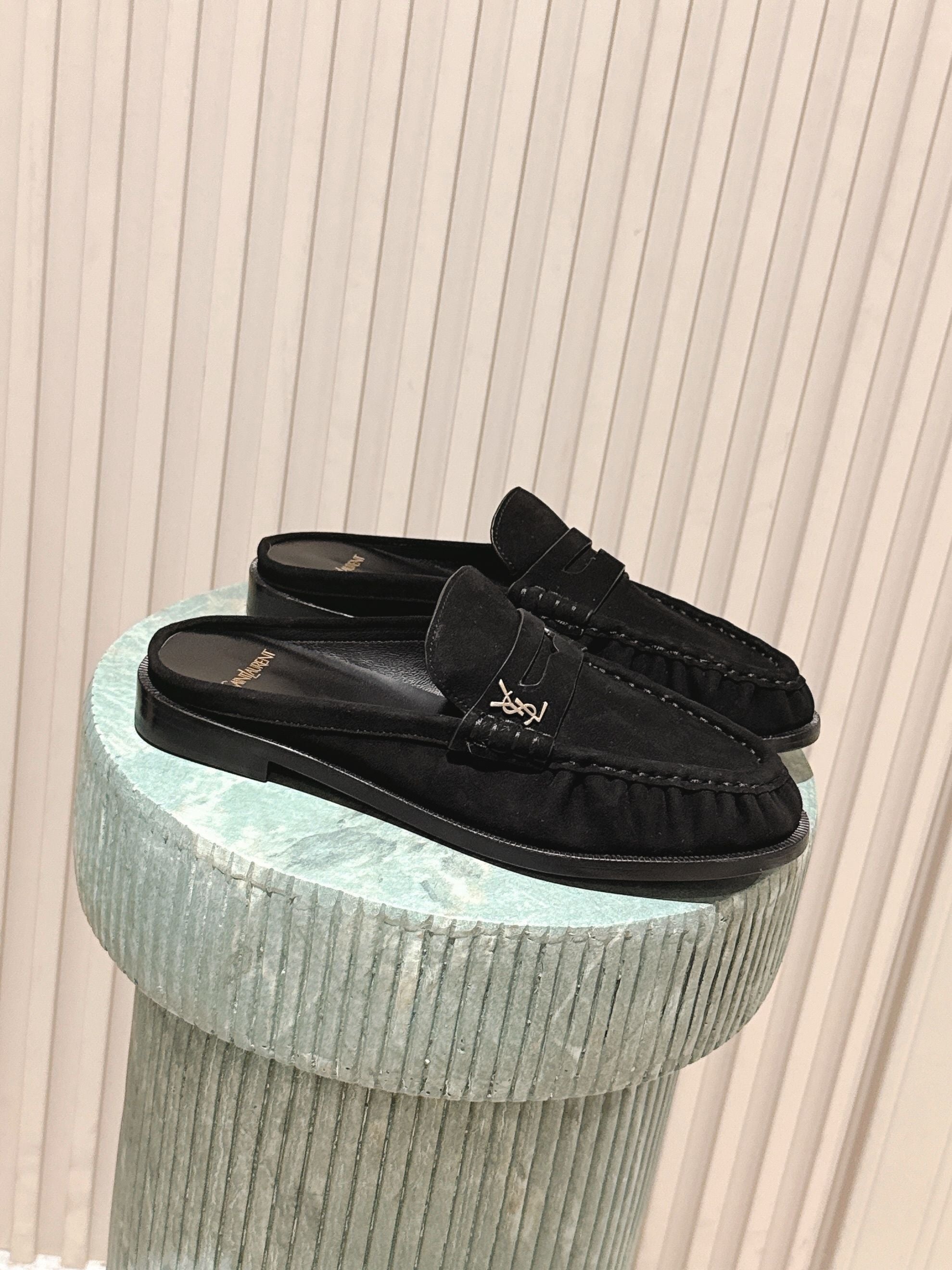 YSL 25S LOAFER MULE IN BLACK SUEDE
