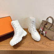 HM 26S LACE-UP ANKLE BOOTS IN WHITE LAMBSKIN