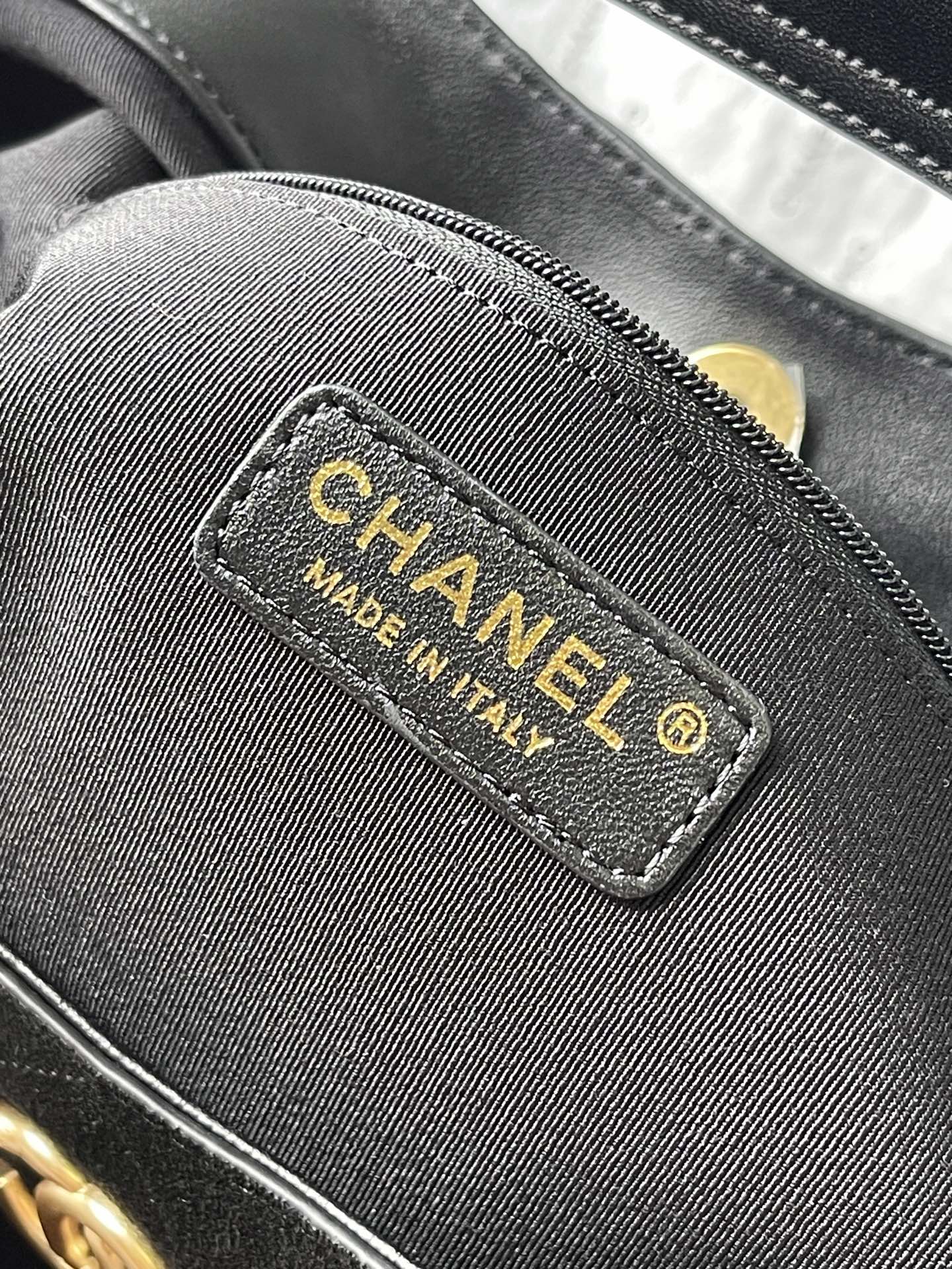 CHANEL 25S HOBO BAG 33 IN BLACK SUEDE GOLD HARDWARE