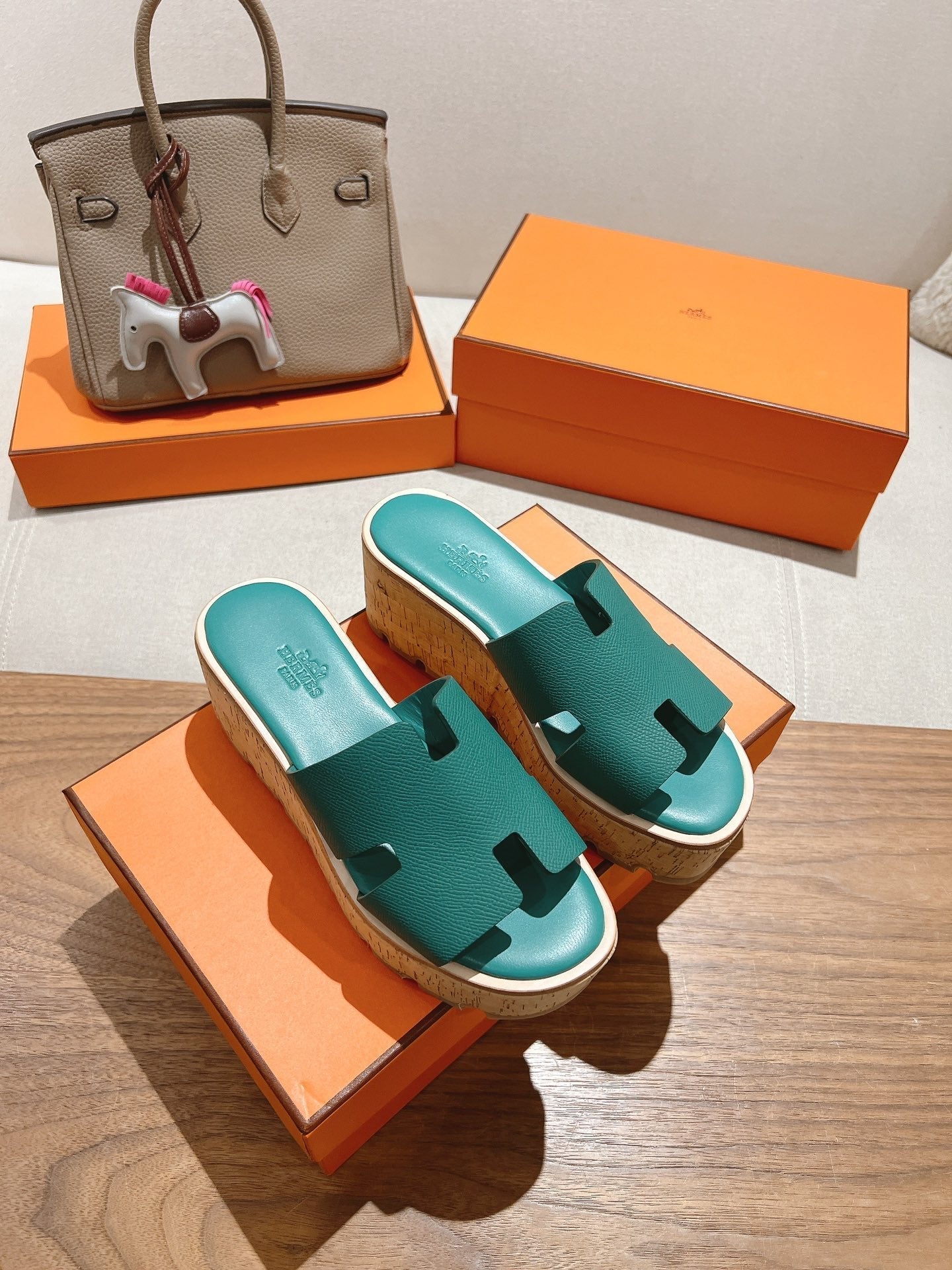 HM 25S HIGH WEDGE SANDALS IN PASTEL SEA GREEN LAMBSKIN STYLE 30