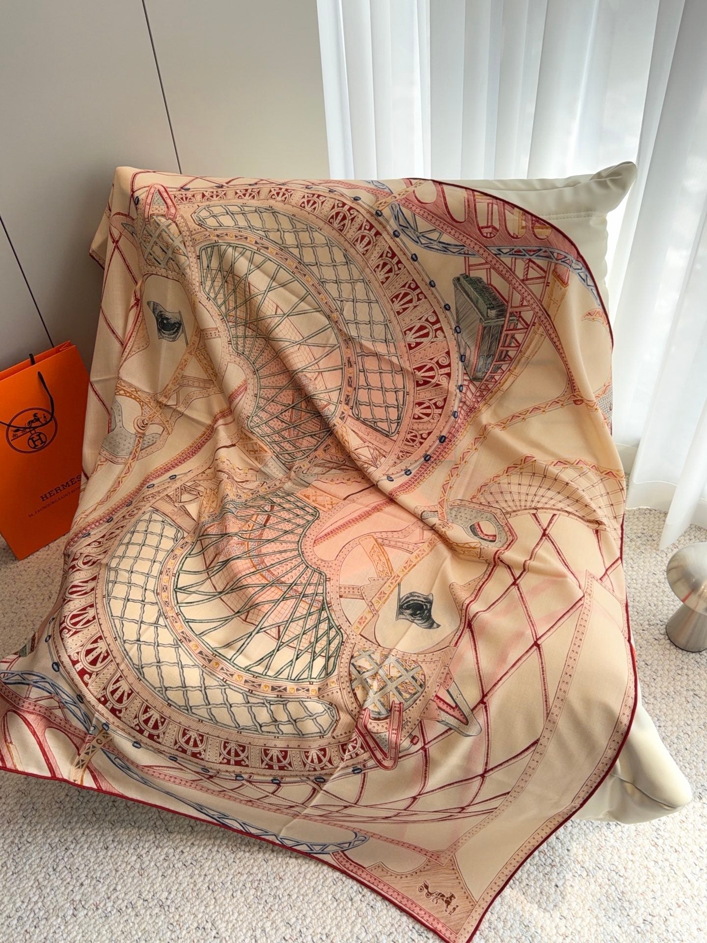 HERMES 26S SCARF 140 IN SILK AND CASHMERE 498305