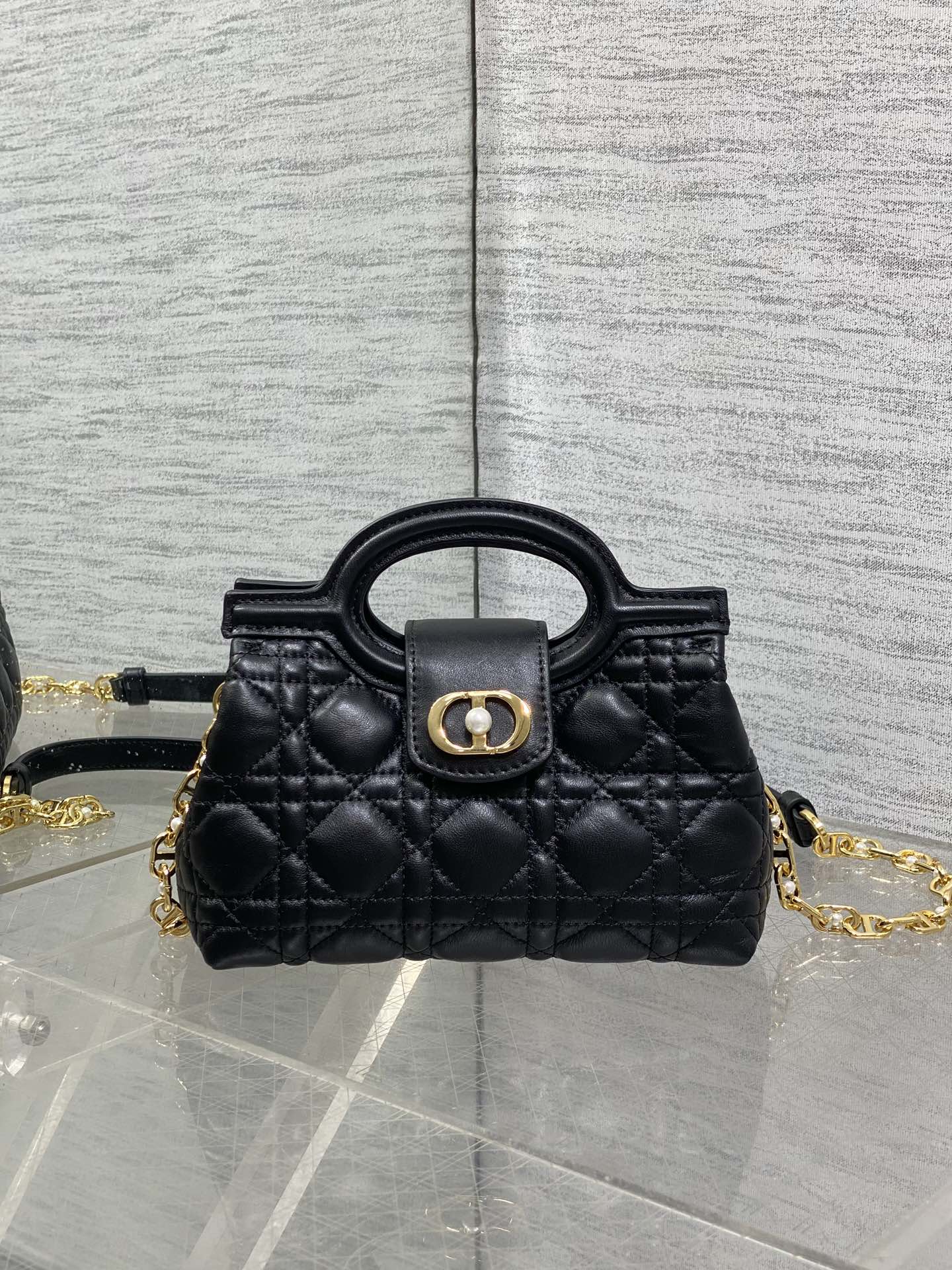 DIOR 25S JOLIE TOP HANDLE MINI BAG 18 IN BLACK CALFSKIN GOLD HARDWRE