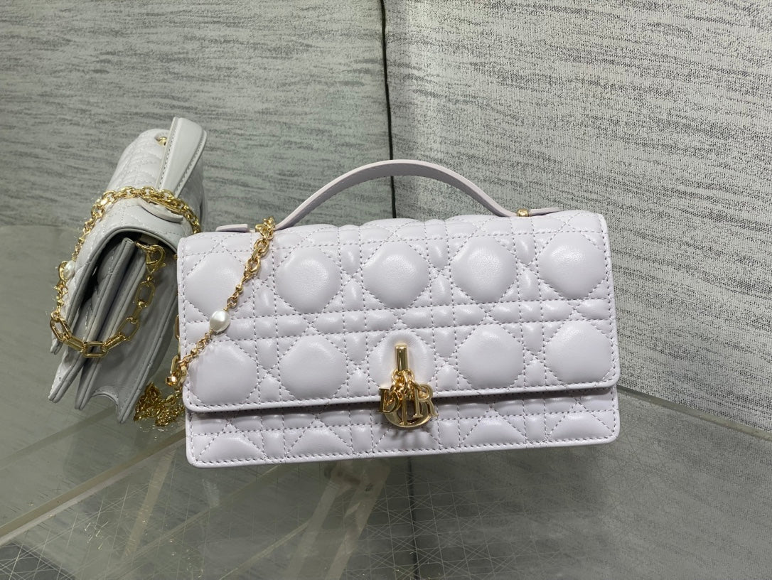DIOR 25S DIOR TALK PHONE POUCH 21 IN PALE LILAC CALFSKIN GOLD HARDWARE