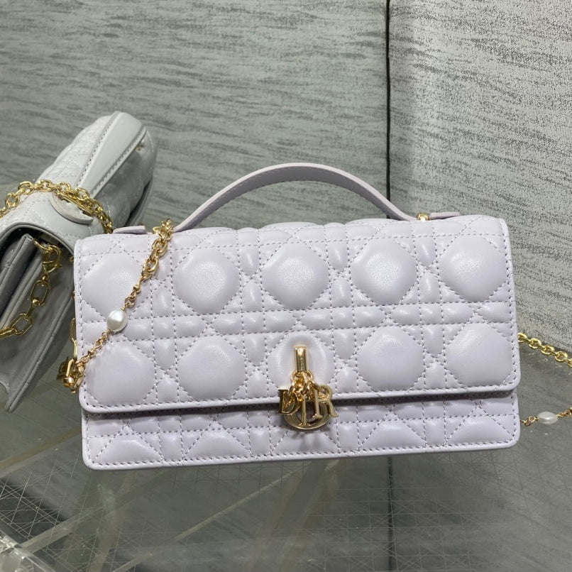 DIOR 25S DIOR TALK PHONE POUCH 21 IN PALE LILAC CALFSKIN GOLD HARDWARE