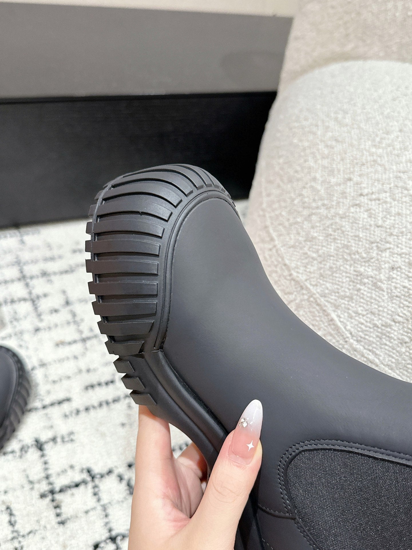 RUBY BOOTS IN BLACK CALFSKIN