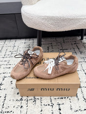 MIUMIU 26S SNEAKERS IN CHESTNUT BROWN SUEDE SUEDE AND MESH FABRIC