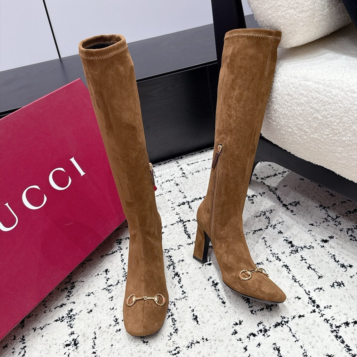 GUCCI 26S HORSEBIT KNEE-HIGH BOOTS 75 MM IN BROWN SUEDE