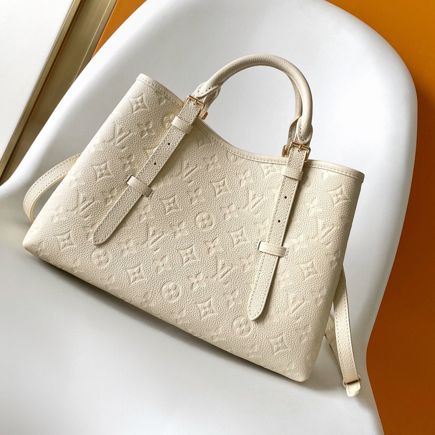 LV 25S BABYLONE TOTE BAG 32 IN CREAM CALFSKIN GOLD HARDWARE