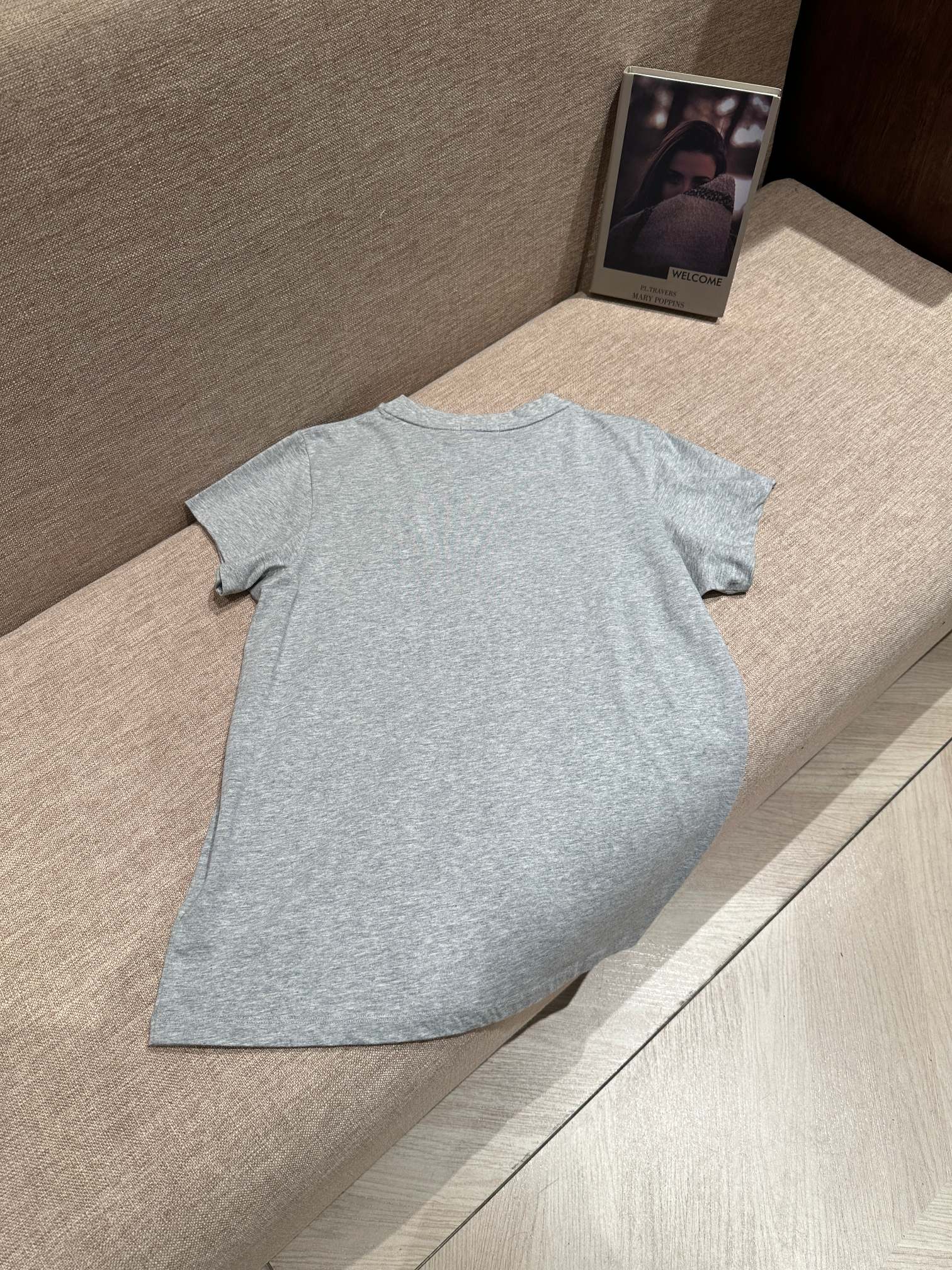RALPH LAUREN V-NECK T-SHIRT 274064