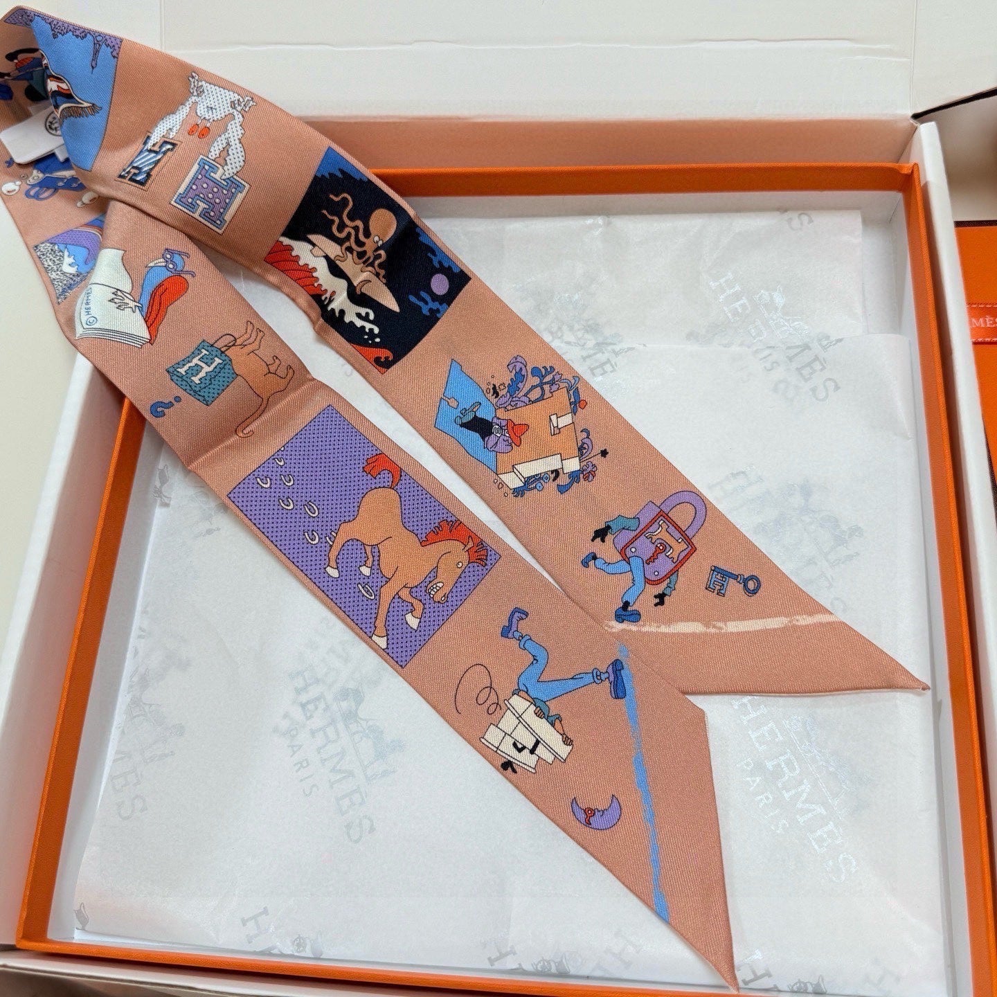 HERMES 26S TWILLY SCARF 86 IN SILK 500086