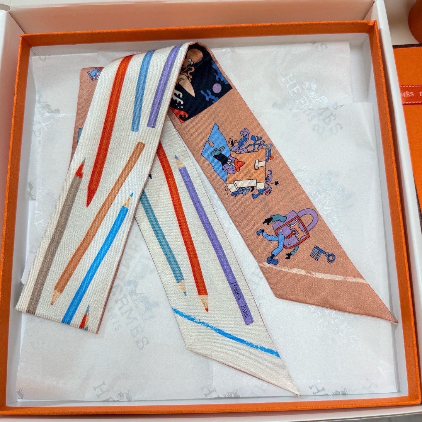 HERMES 26S TWILLY SCARF 86 IN SILK 500086