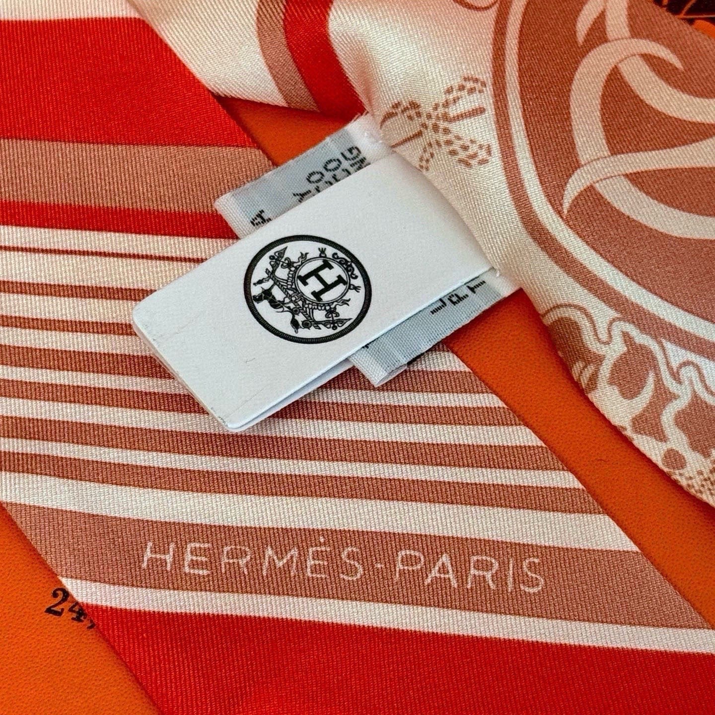 HERMES 26S TWILLY SCARF 86 IN SILK 502593