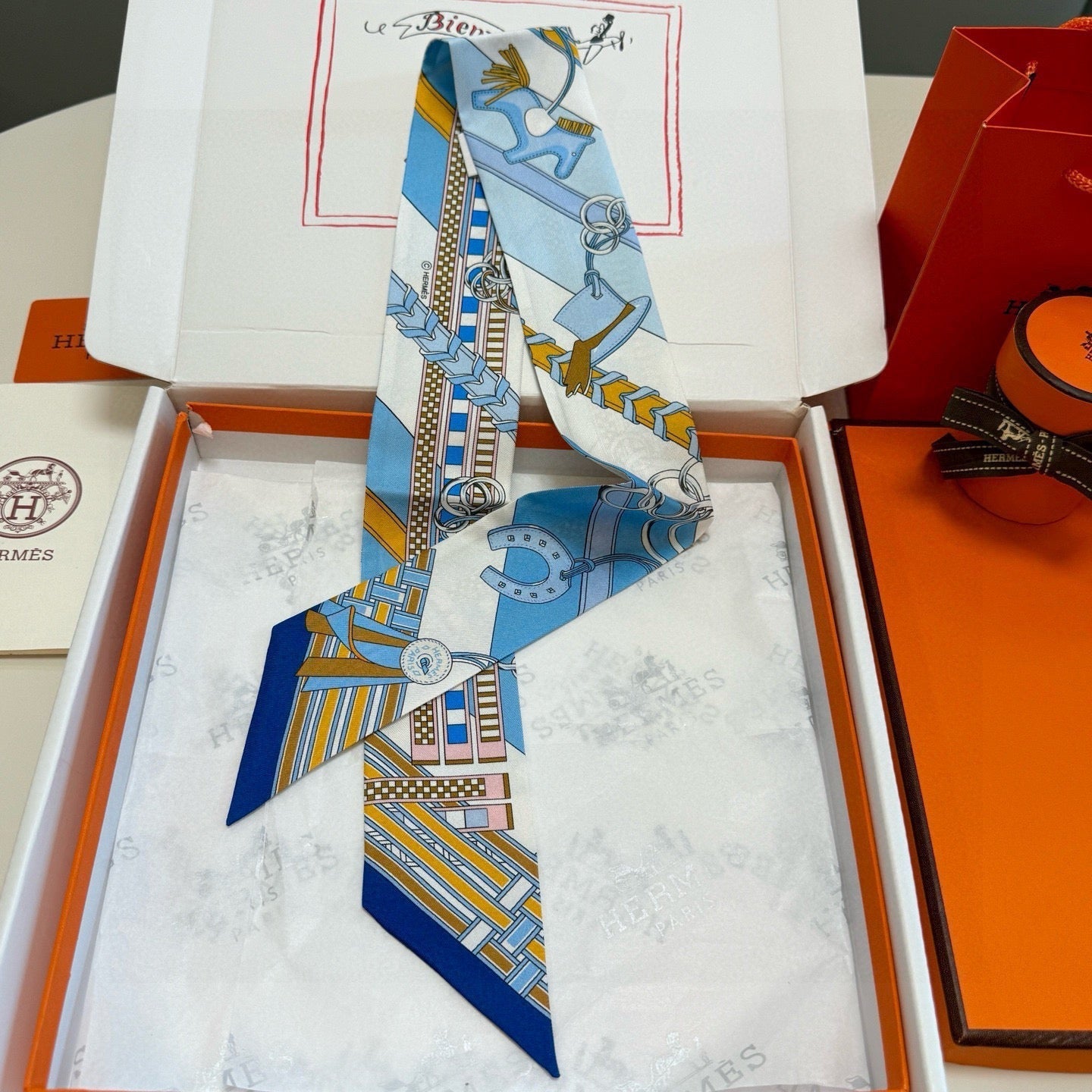 HERMES 26S TWILLY SCARF 86 IN SILK 498656