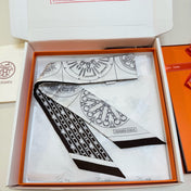 HERMES 26S TWILLY SCARF 86 IN SILK 492641