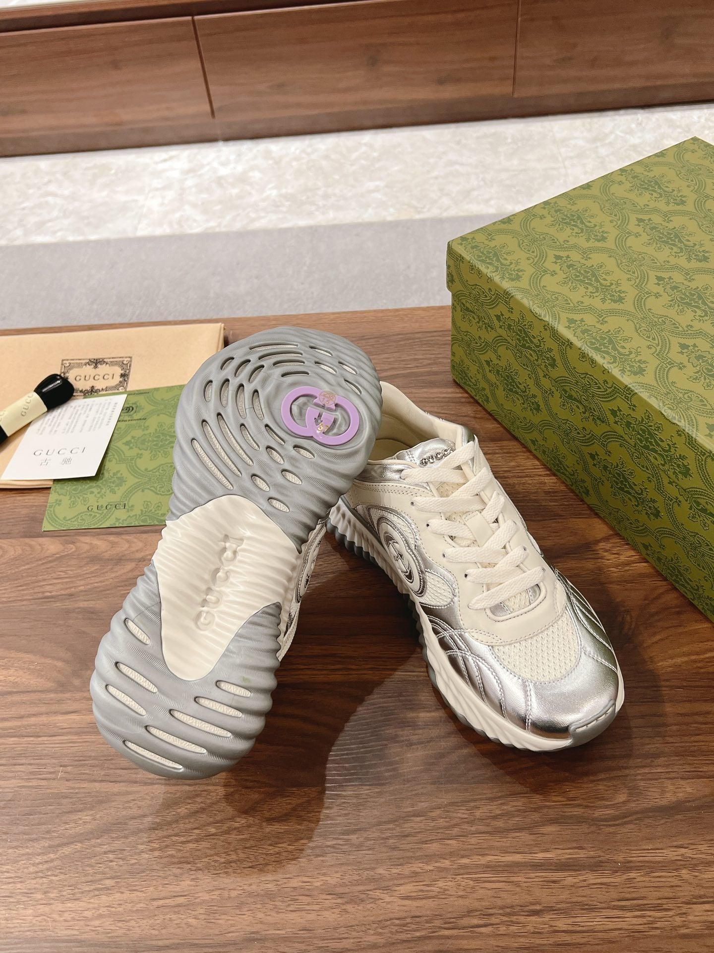 GG RIPPLE SNEAKER Cream SILVER