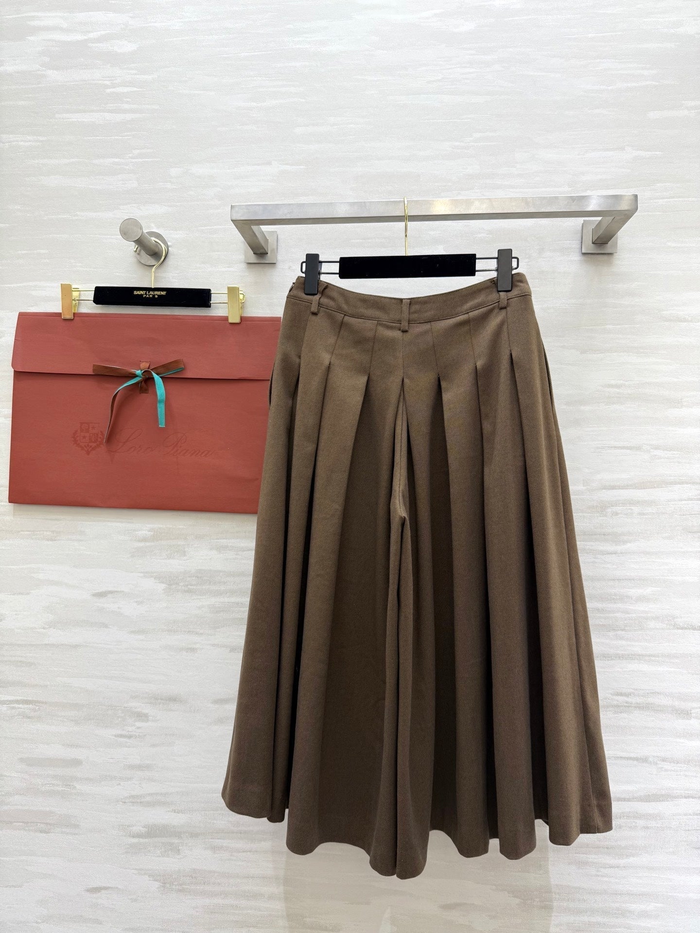 LP SKIRT STYLE 319