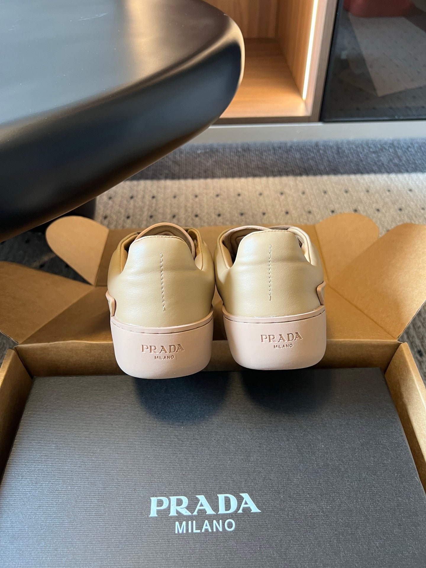 PRADA 26S LACE UP SNEAKERS 40MM IN BEIGE CALFSKIN
