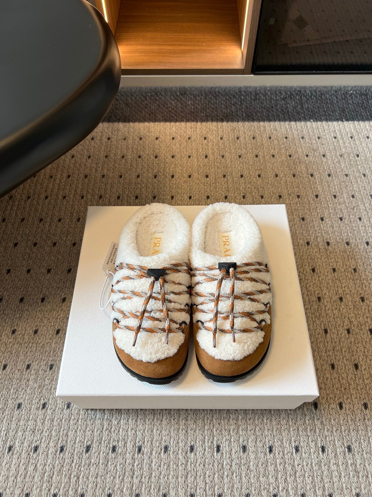 PRADA 26S WOVEN MULES IN IVORY WOOL AND BROWN SUEDE
