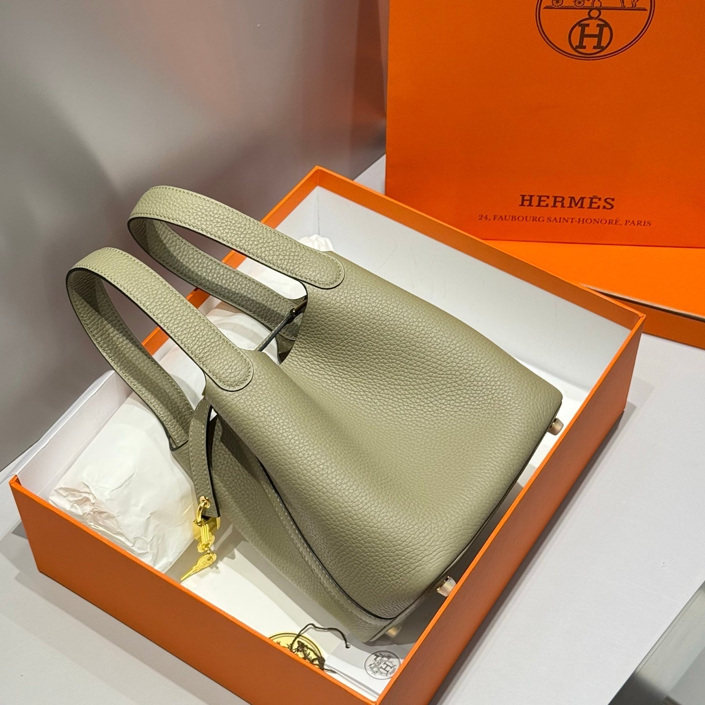HERMES 25S PICOTIN LOCK 18 IN CROMWELL GRAY CALFSKIN GOLD HARDWARE