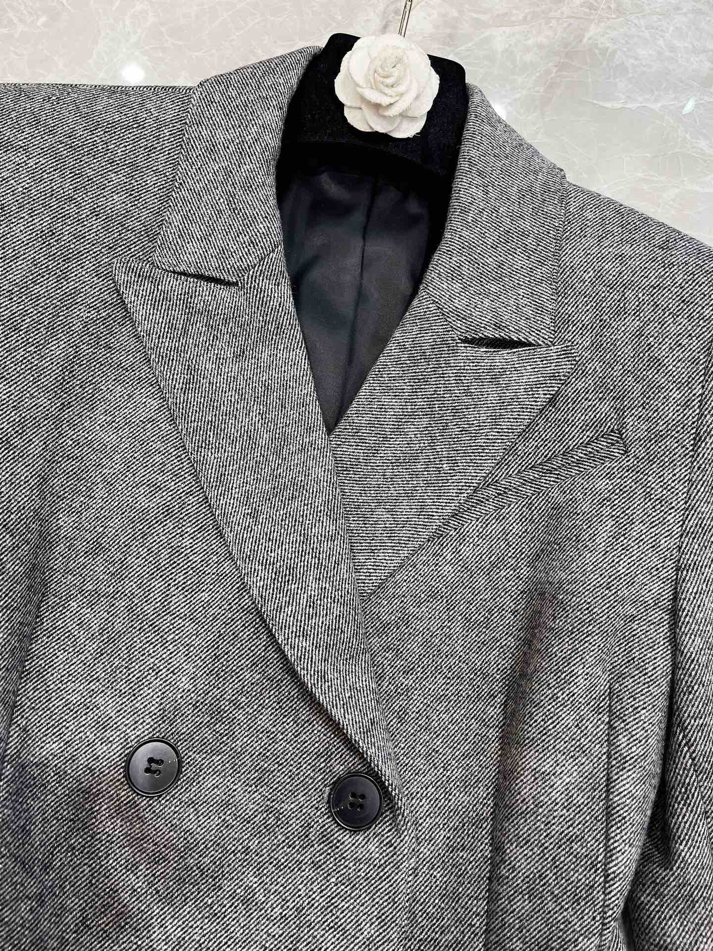 YSL 25S BLAZER STYLE 51