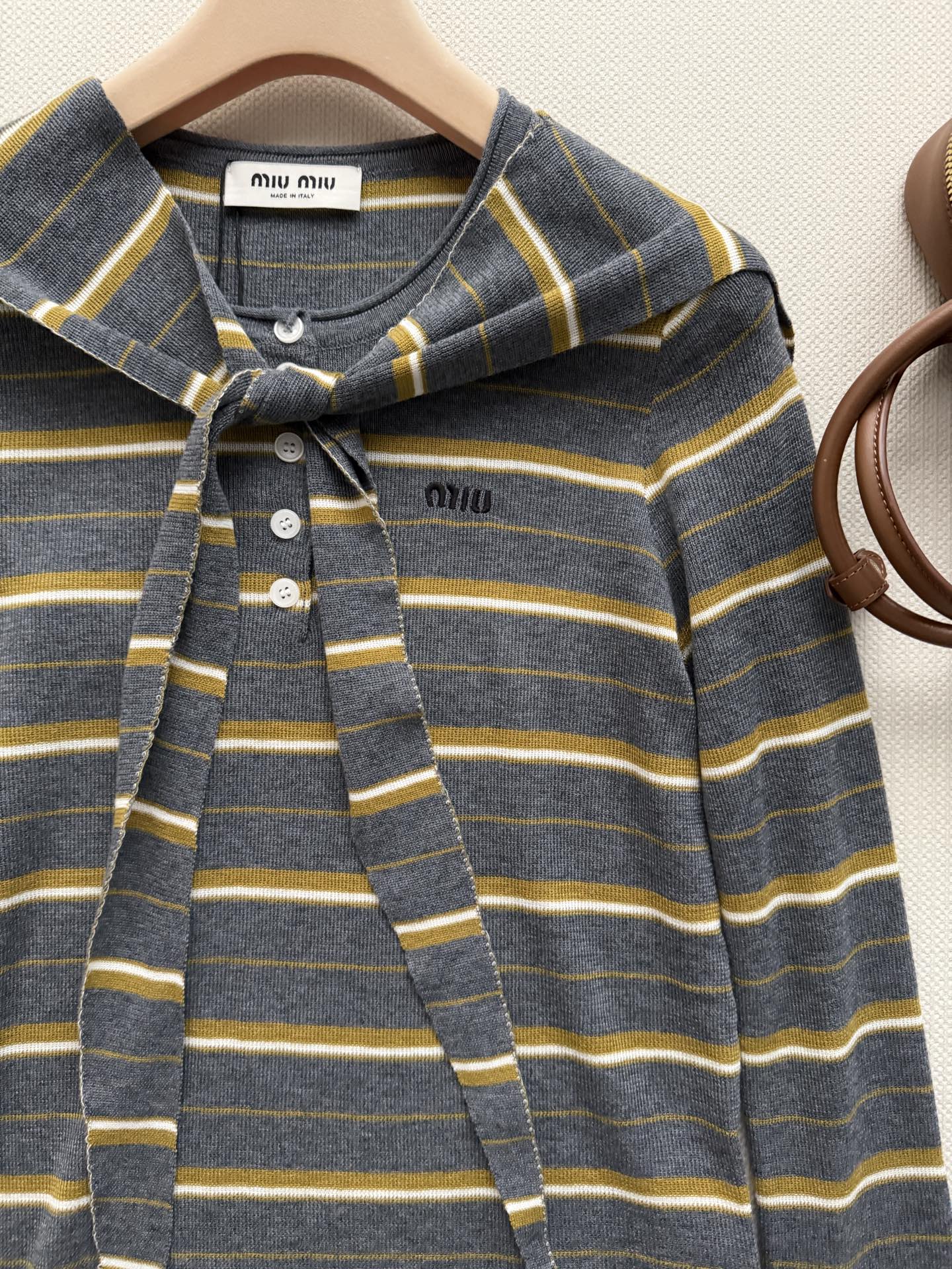 MIUMIU 26S SHAWL-COLLAR KNIT SWEATER 1505