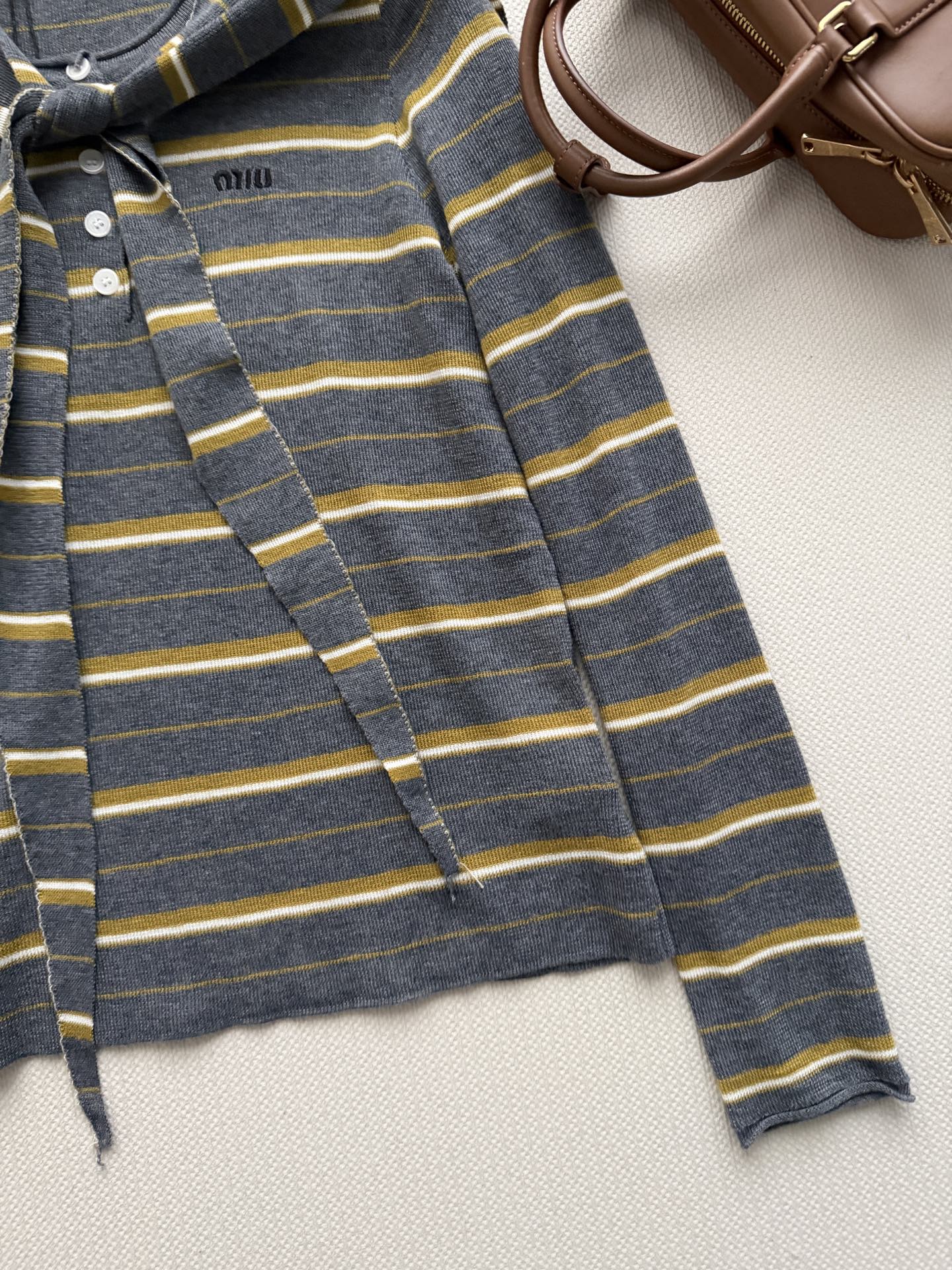 MIUMIU 26S SHAWL-COLLAR KNIT SWEATER 1505