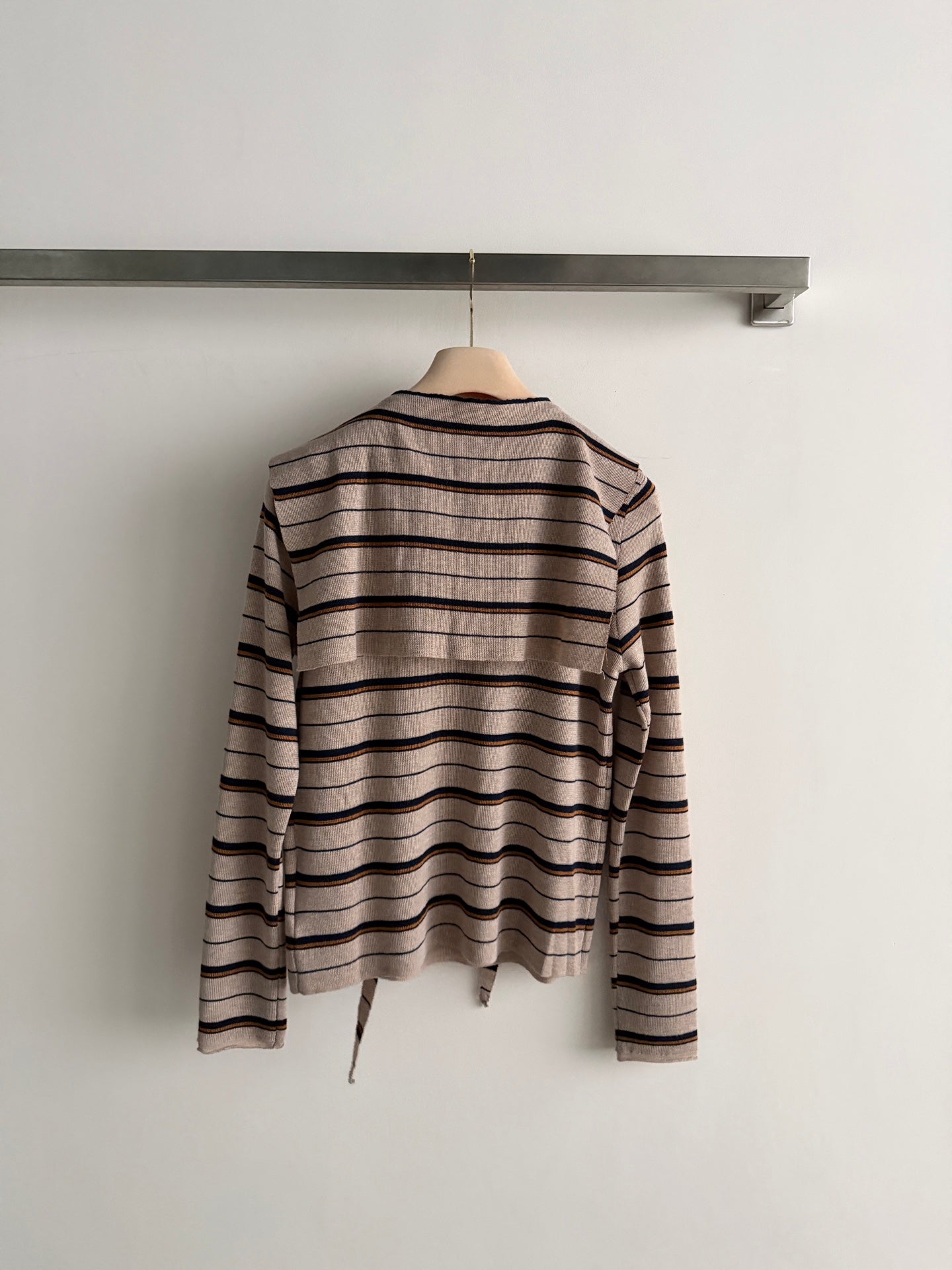 MIUMIU 26S SHAWL-COLLAR KNIT SWEATER 1504
