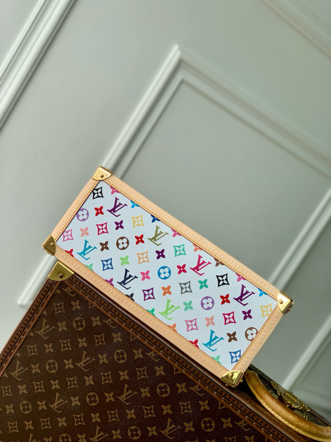ONTHEGO MM BAG 35 IN MULTICOLOR MONOGRAM CANVAS