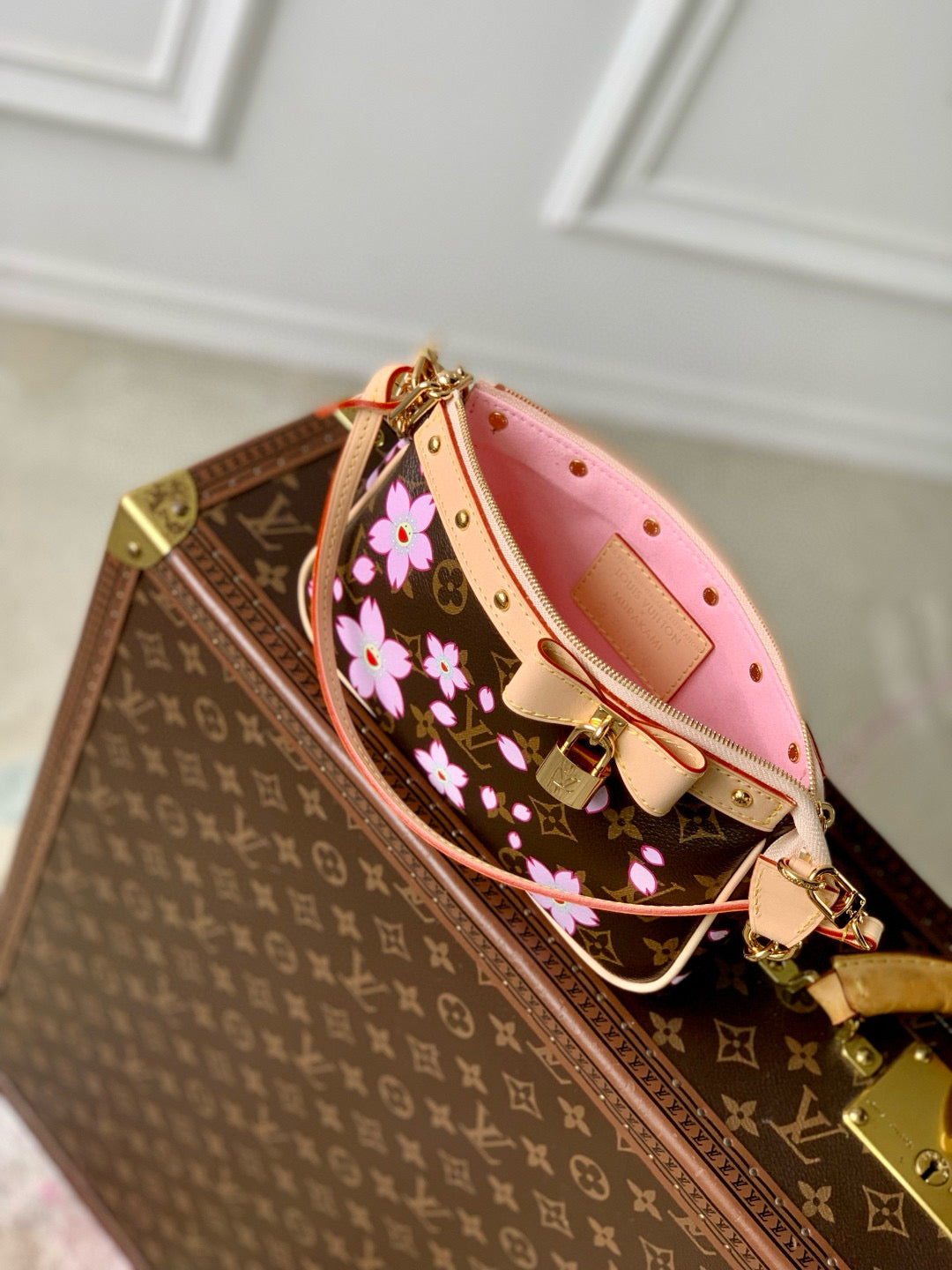 POCHETTE ACCESSOIRES BAG 22 IN SAKURA BROWN MONOGRAM COATED CANVAS