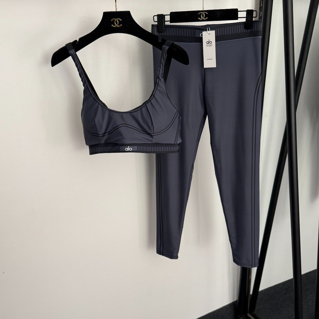 ALO 26S BAND SPORTS BRA & HIGH-WAIST LEGGINGS SET 254