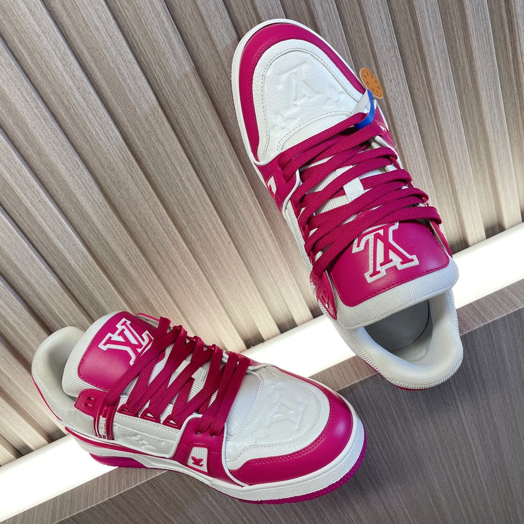 LV 26S LOW TOP SNEAKERS IN WHITE AND HOT PINK CALFSKIN WITH MONOGRAM SOLE DETAIL