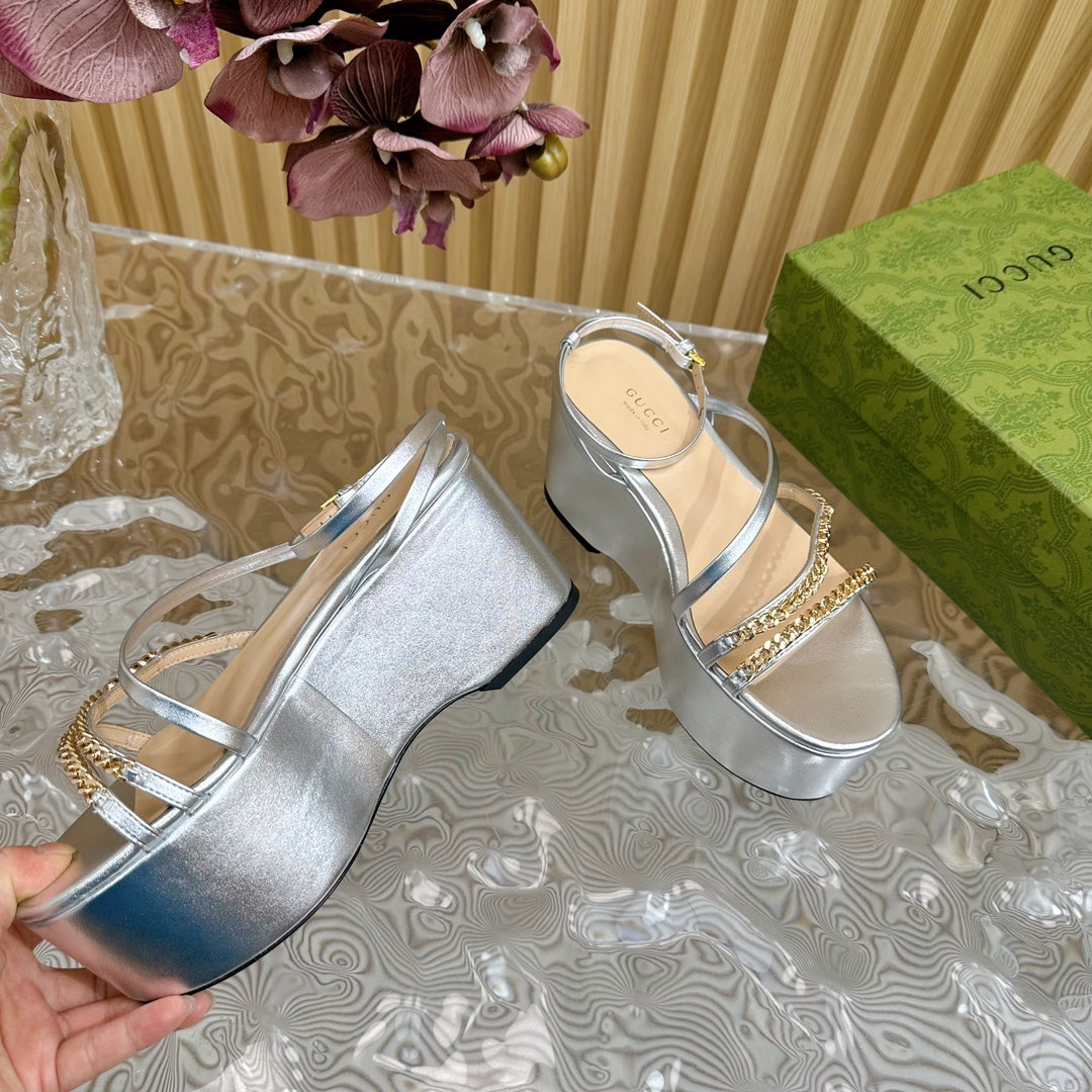 GG PLATFORM SANDAL SILVER CALFSKIN WITH CHAINS