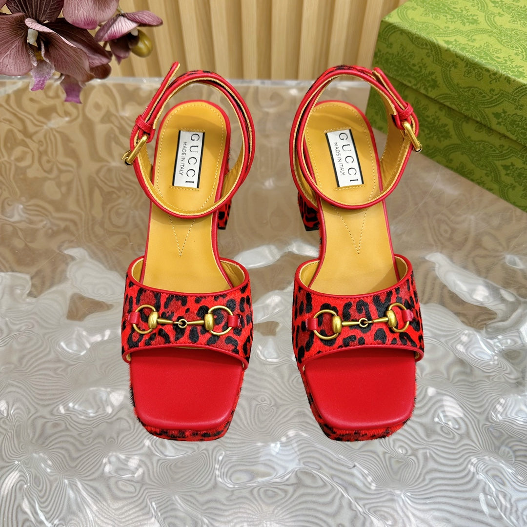 HORSEBIT HIGH-HEEL SANDAL WITH LEOPARD PRINT IN RED VELVET AND CALFSKIN LINING