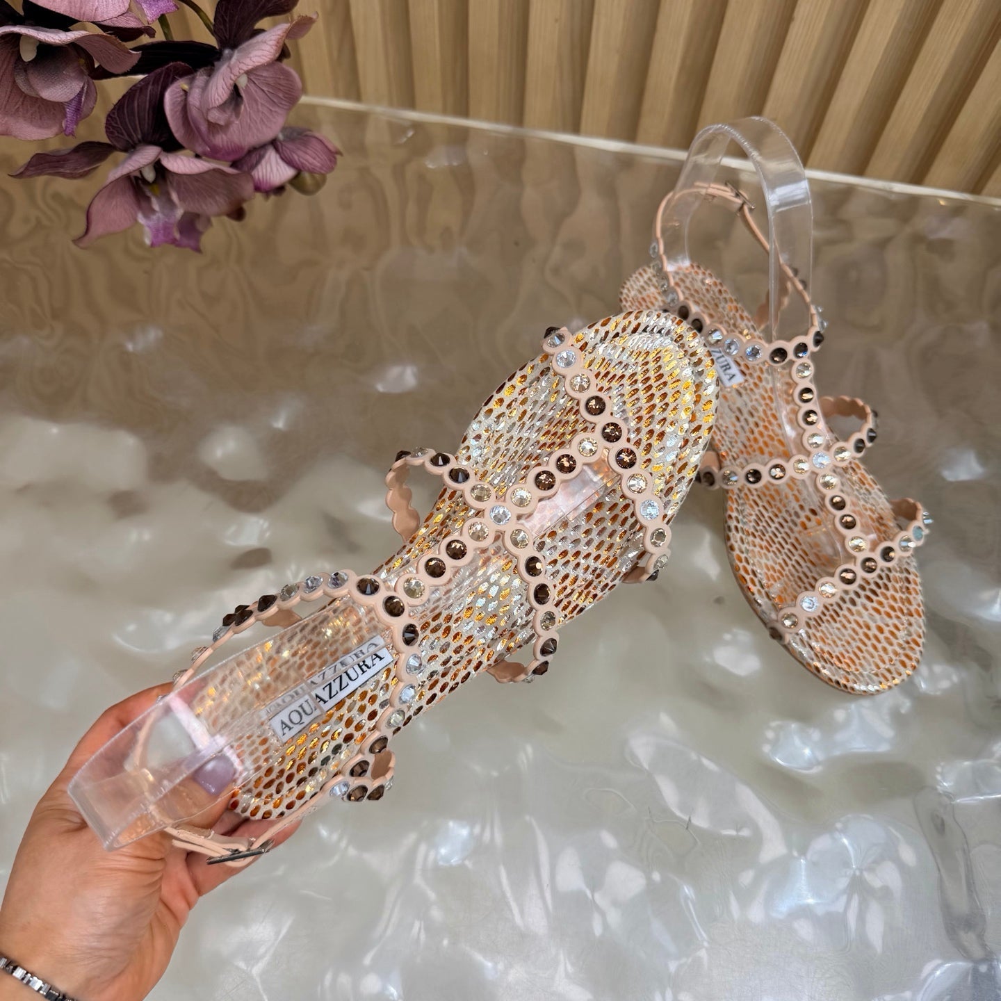 AQUAZZURA 26S FLAT SANDALS IN BEIGE SNAKESKIN CRYSTAL EMBELLISHED