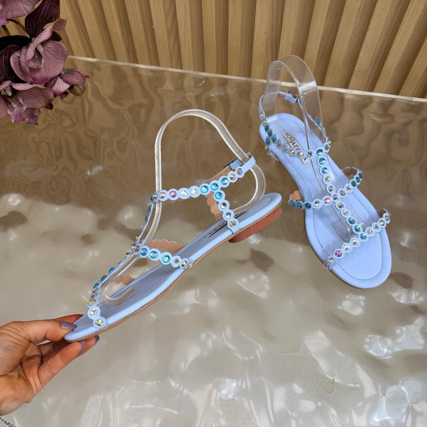 AQUAZZURA 26S FLAT SANDALS IN LIGHT BLUE CALFKSIN CRYSTAL EMBELLISHED