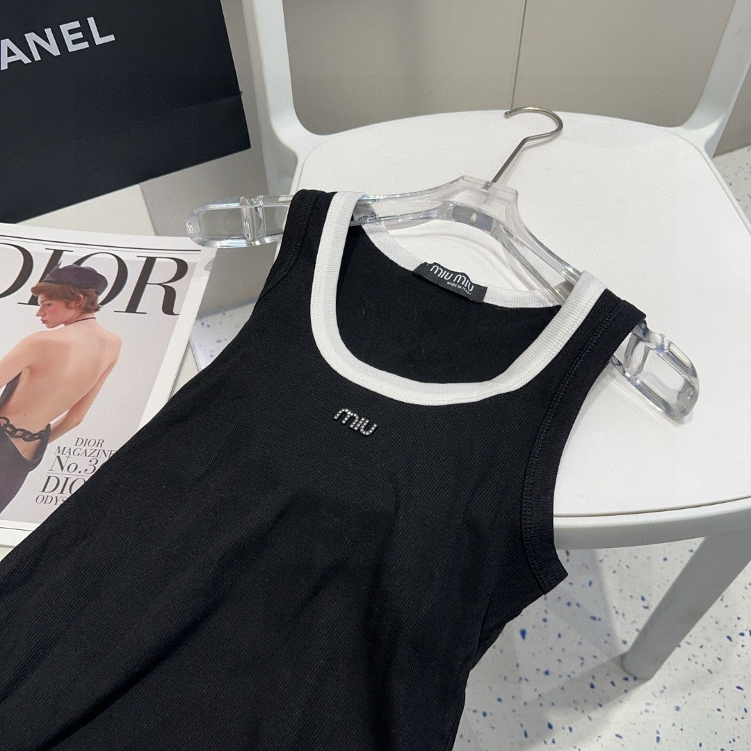 TANK TOP 615176 IN BLACK COTTON RIBBED WHITE TRIM