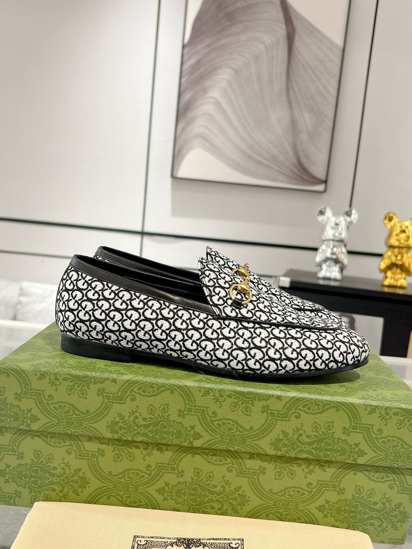 MEN'S LOAFER WITH HORSEBIT IN BLACK MIX WHITE MONOGRAM JACQUARD FABRIC