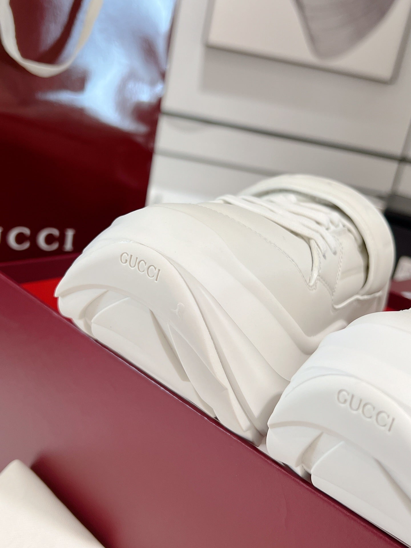 GG WAVE SNEAKER IN RICE WHITE CALFSKIN