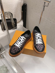 LV 26S LOW TOP SNEAKERS IN PURPLE MONOGRAM CANVAS AND BLACK CALFSKIN TRIM