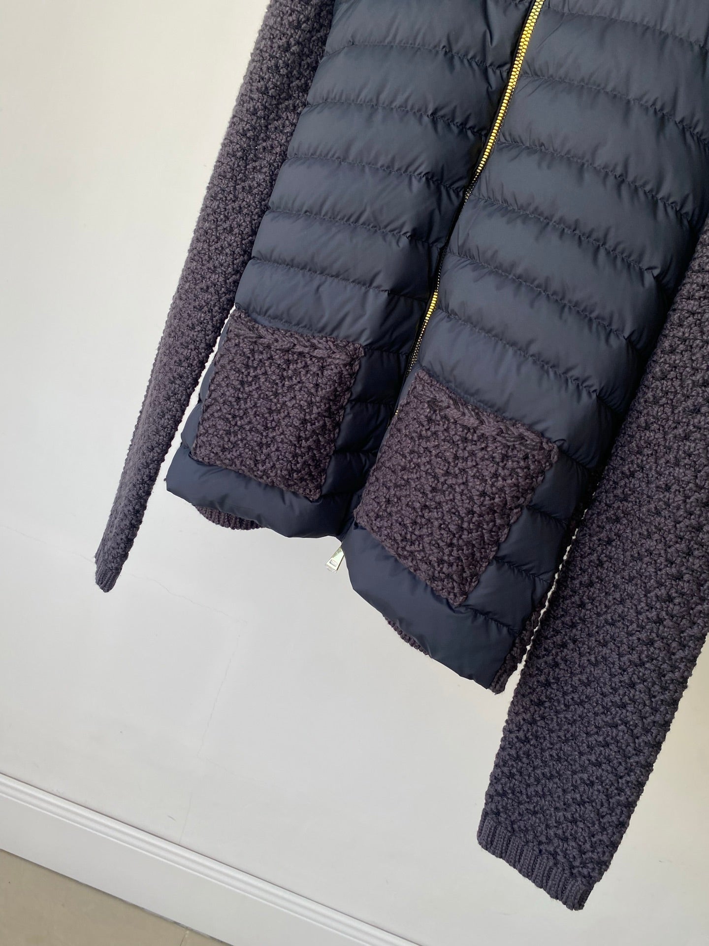 MONCLER 25S KNITTED PUFFER JACKET 422