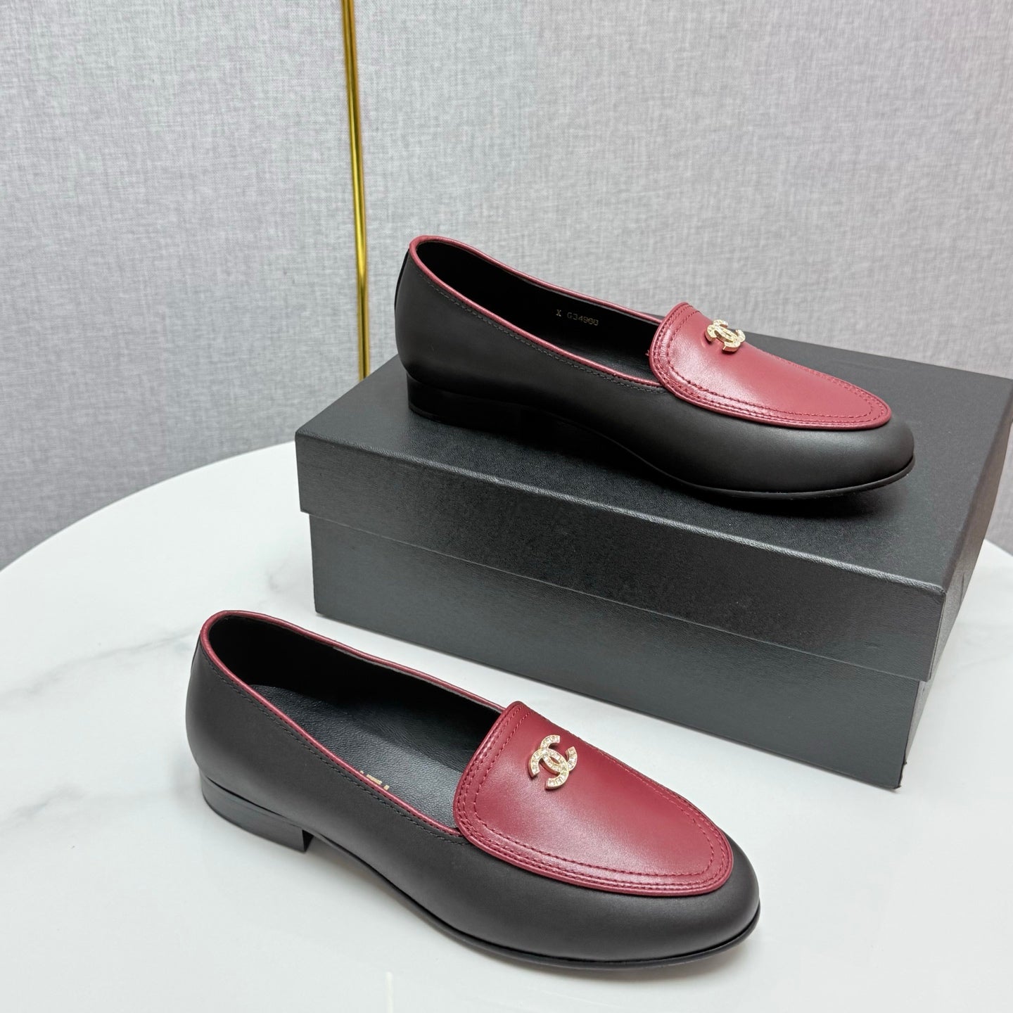 CC LOAFERS 25S IN BLACK MIX DARK RED CALFSKIN GOLD HARDWARE WITH STONES